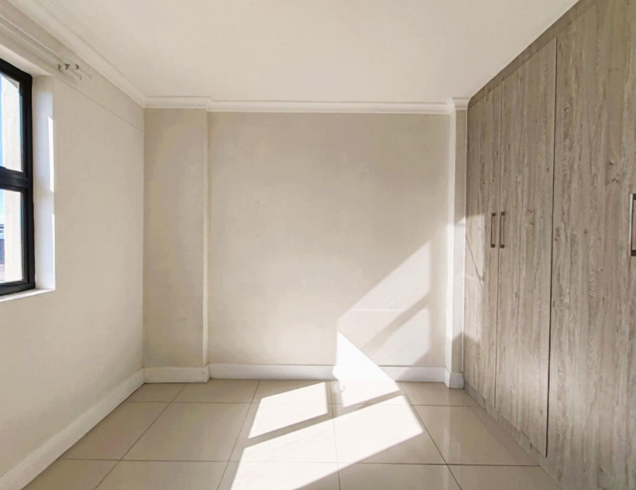 2 Bedroom Property for Sale in Zonnebloem Western Cape